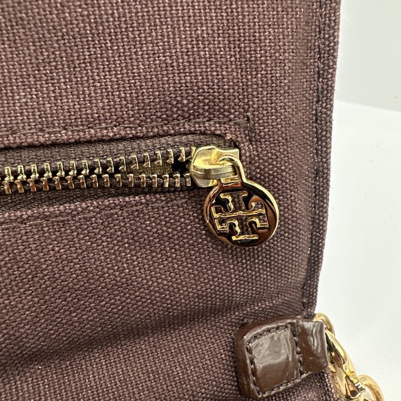 Tory‎ Burch Reva Brown Blue Yellow Embroidery Sequin Clutch Chain Strap RARE - Picture 8 of 9